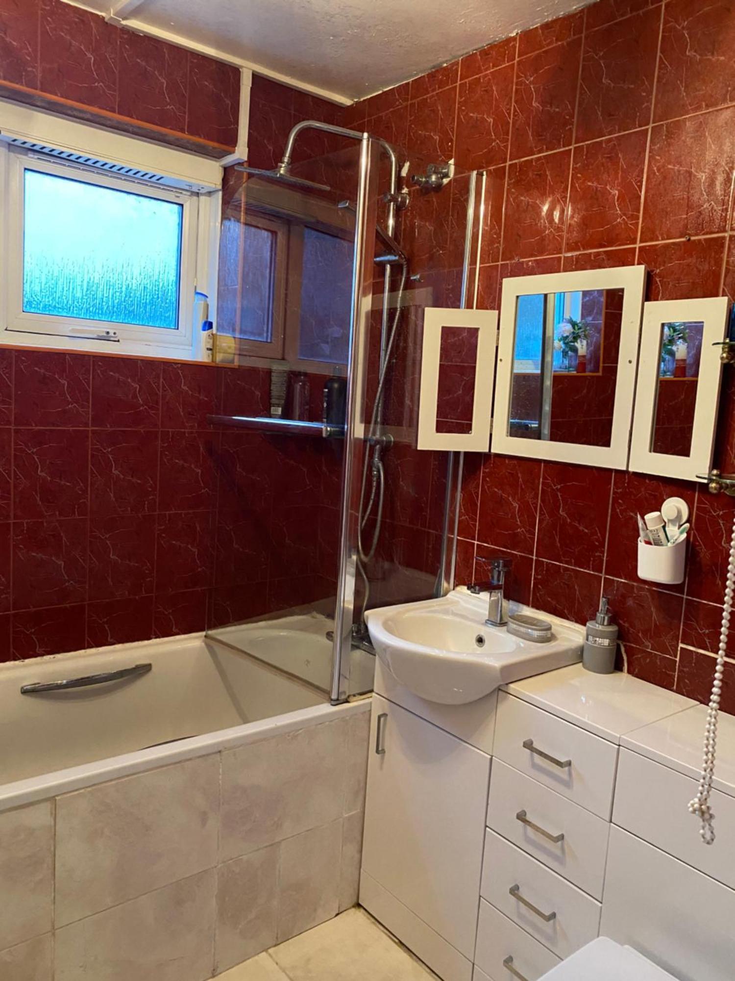 לונדון Happy Place With Kitchenette- Female Only מראה חיצוני תמונה